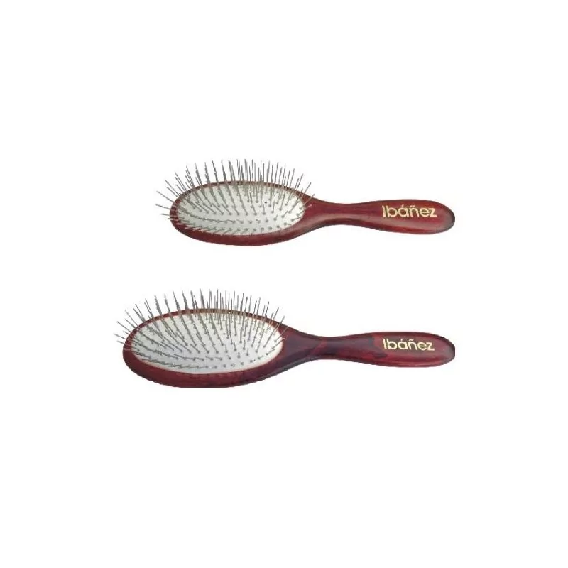 Brosse douce pour le toilettage du poil du chien